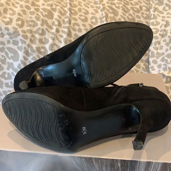 IMPO Black Treva Heels - Picture 5 of 6